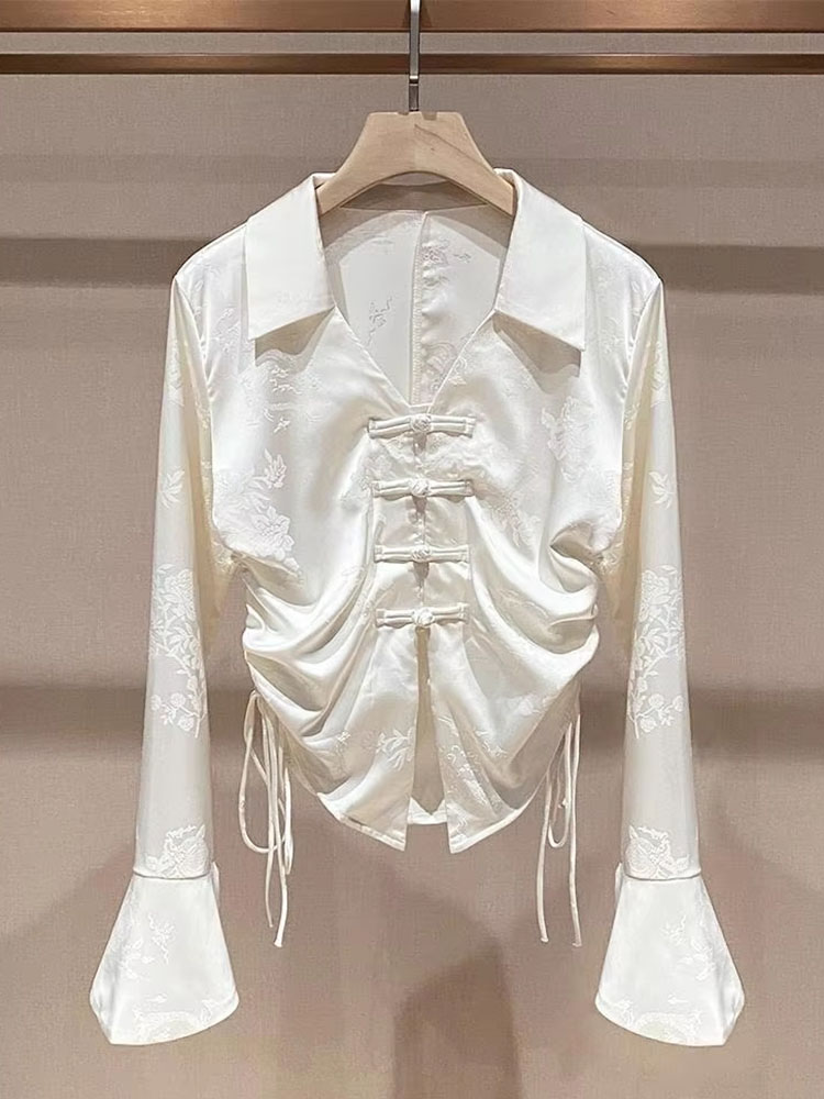 Vintage Fashion Drawings - Blouses vintage à la mode, manches