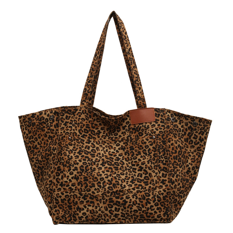 Sac fourre-tout à motif léopar - Vintage Fashion Patterns avis et prix