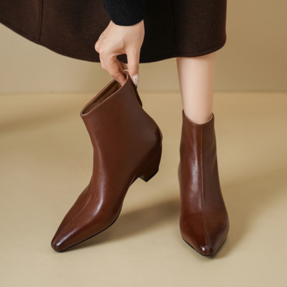 Bottines pour femmes en cuir v - Vintage Style Women Fashion avis et prix